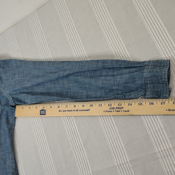 Old Navy 100% Cotton Chambray Button Up Shirt Long Sleeves Womens Small - Picture 11 of 13